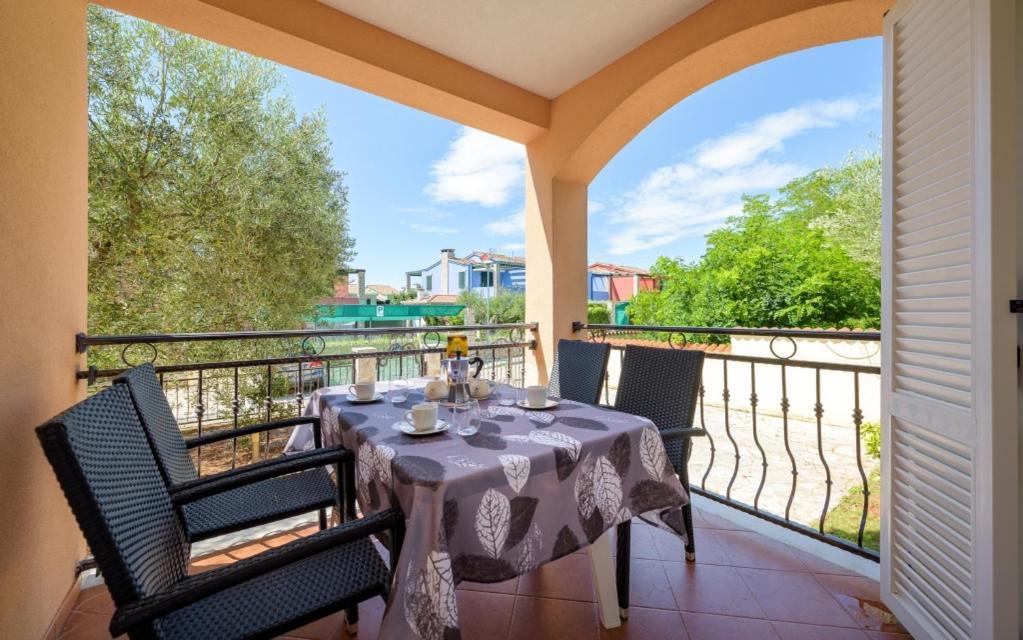 Villa Franka 113 Bašanija エクステリア 写真