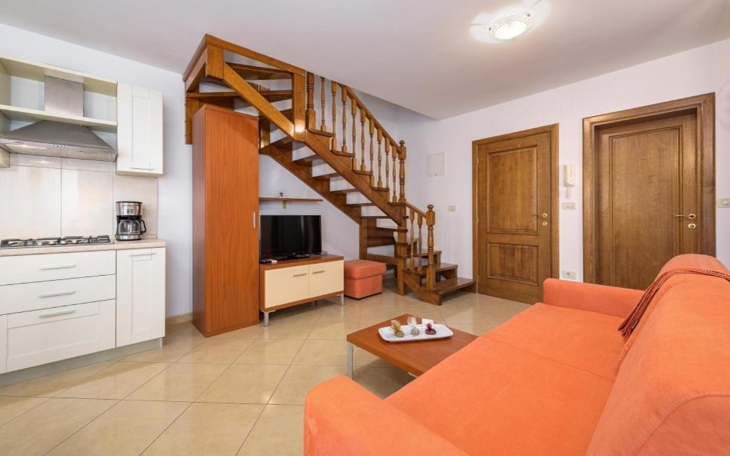 Villa Franka 113 Bašanija エクステリア 写真